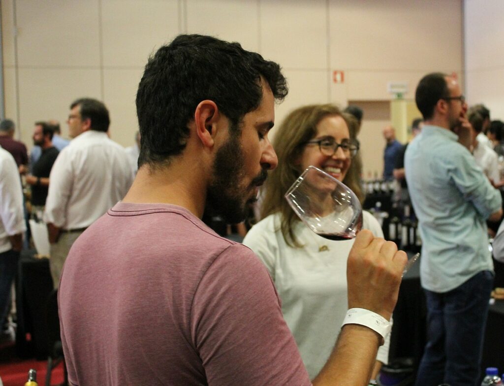 prova vinho na festa